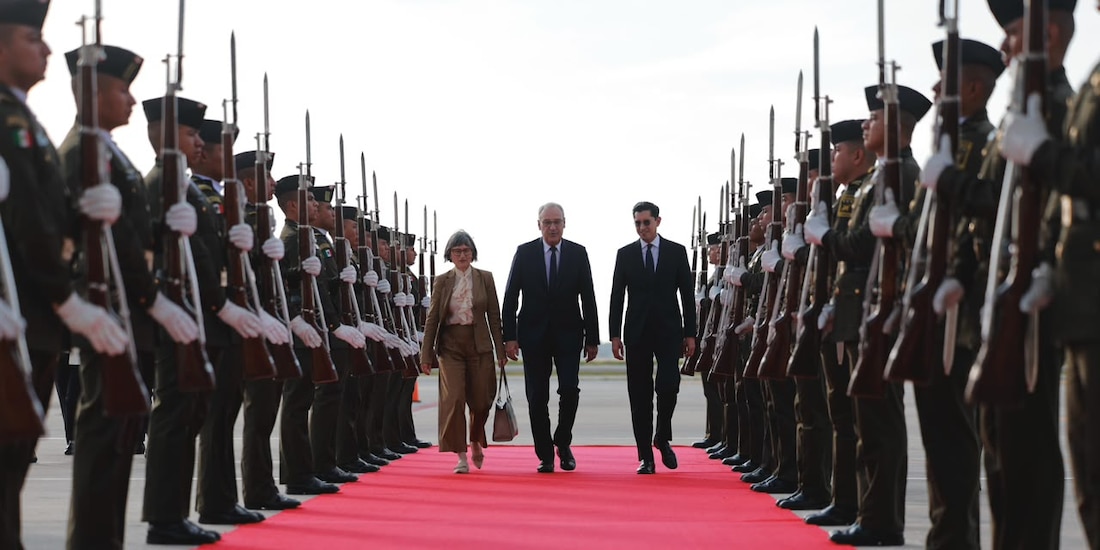 Roberto Velasco, recibió al presidente de la Confederación Suiza, Guy Parmelin