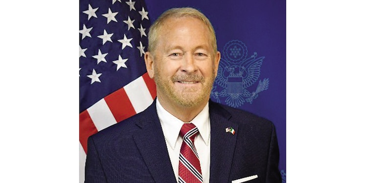 El embajador de EU, Ronald Johnson, en imagen de archivo.