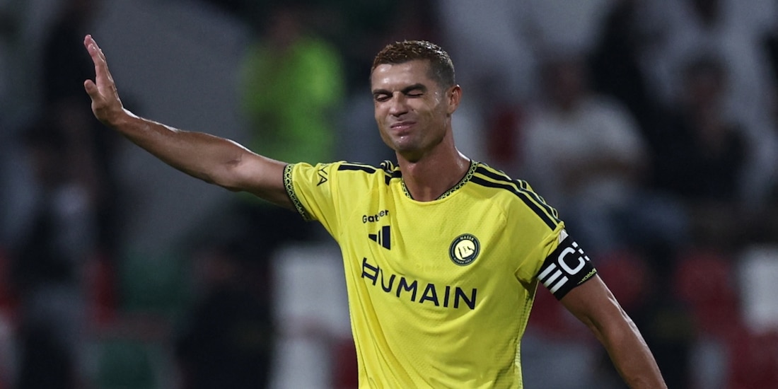 Cristiano Ronaldo hizo berrinche al salir de cambio en el juego entre Al-Nassr y Al Ettifaq.