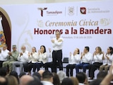 Honores a la Bandera celebrada este lunes en el Polyforum de Ciudad Victoria, donde estuvo presente el Gobernador.