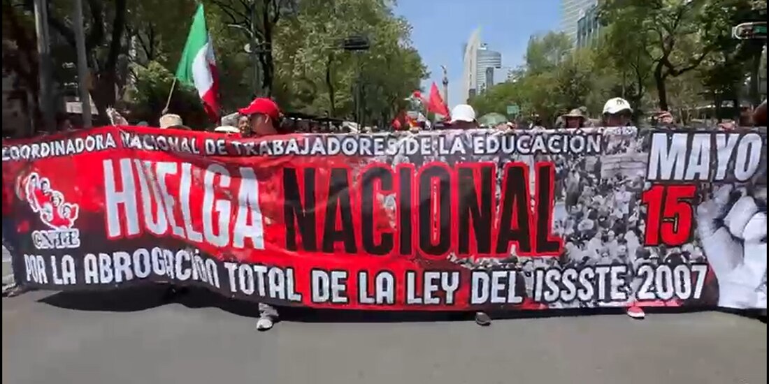 Marcha de la CNTE en semanas pasadas.
