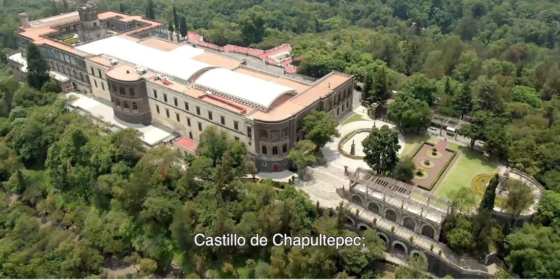 Vista panorámica del Castillo de Chapultepec, incluida en el video.