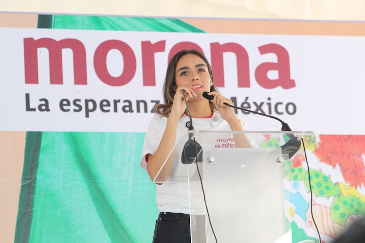 Diputada Zaira Cedillo en Ecatepec.