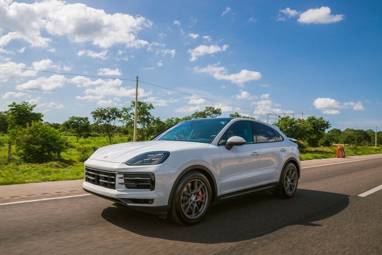 Porsche Cayenne 2024