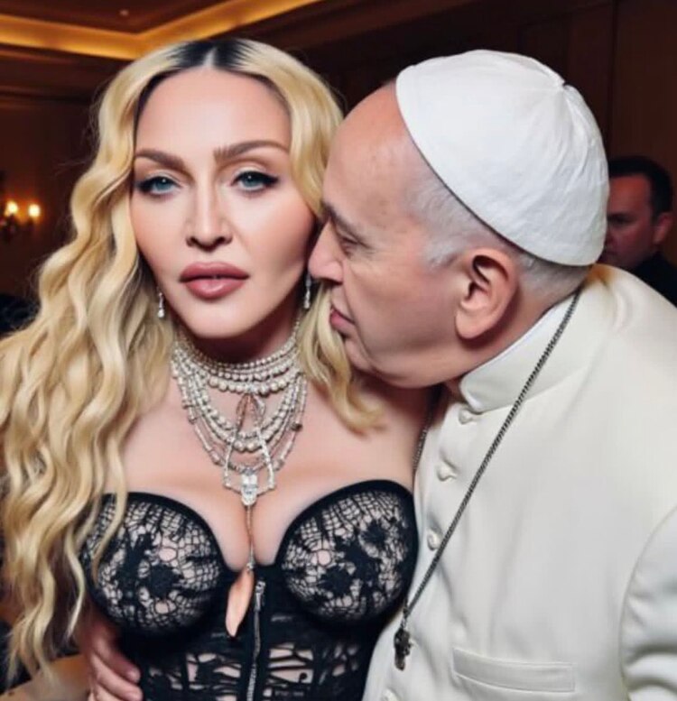 Las polémicas fotos de Madonna con el Papa Francisco
