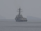 Aspecto de un buque estadounidense, presumiblemente cerca del Estrecho de Ormuz.