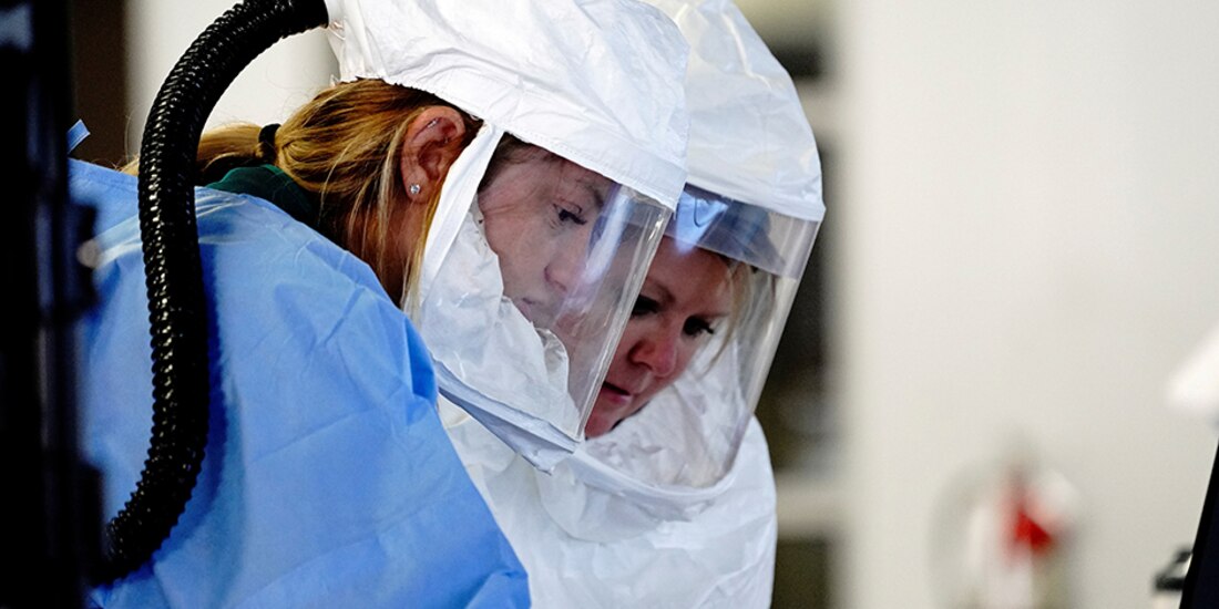 Estados Unidos registra 127 mil 21 contagios en un día.