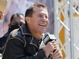 Julio César Chávez presume una foto a lado de Luis Miguel.