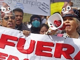El pasado domingo cientos de personas realizaron la 2.a marcha por la calidad del agua en Jalisco, con un recorrido del Parque Juárez hasta el Palacio de Gobierno, donde reclamaron el hídrico como derecho humano, respeto al derecho a la protesta y liberación de detenidos
