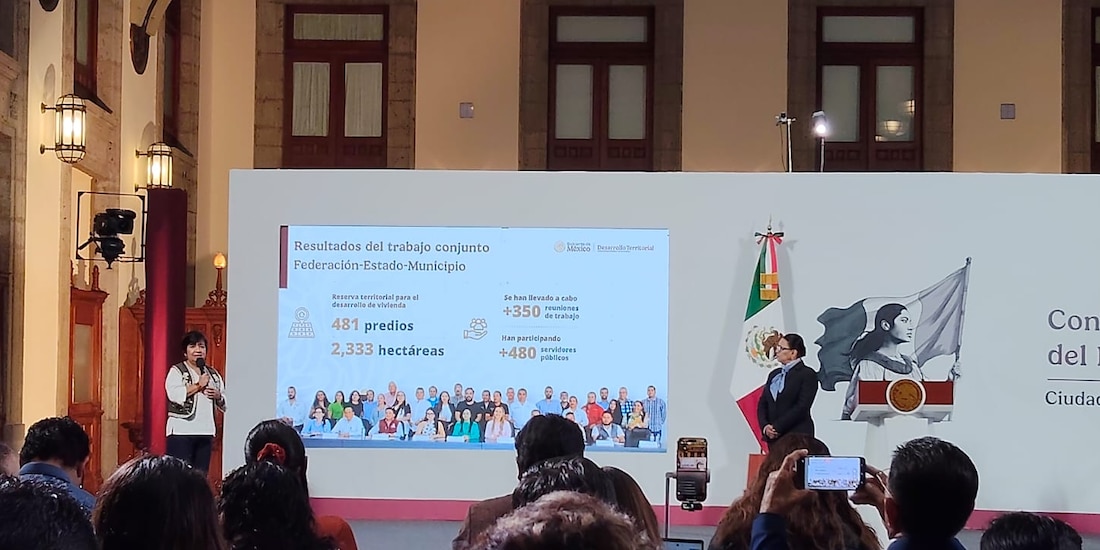 Informe del sector en Palacio Nacional.