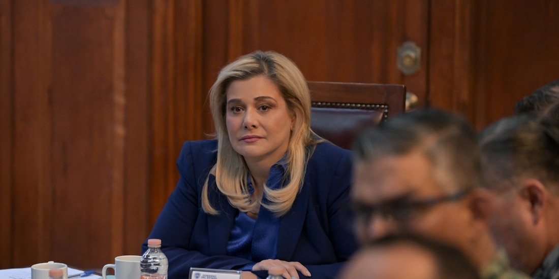 La gobernadora Maru Campos encabeza la Mesa Estatal de Construcción de Paz en el Palacio de Gobierno.