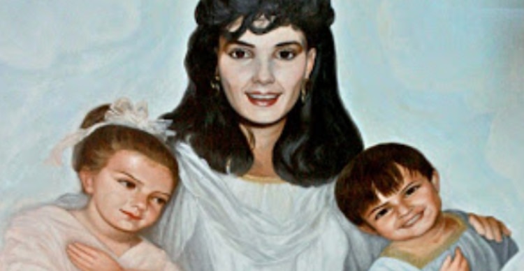 Pintura de Guadalupe Laija Serrano y sus hijos de la tumba ubicada en el Panteón Jardines del Humaya en Culiacán