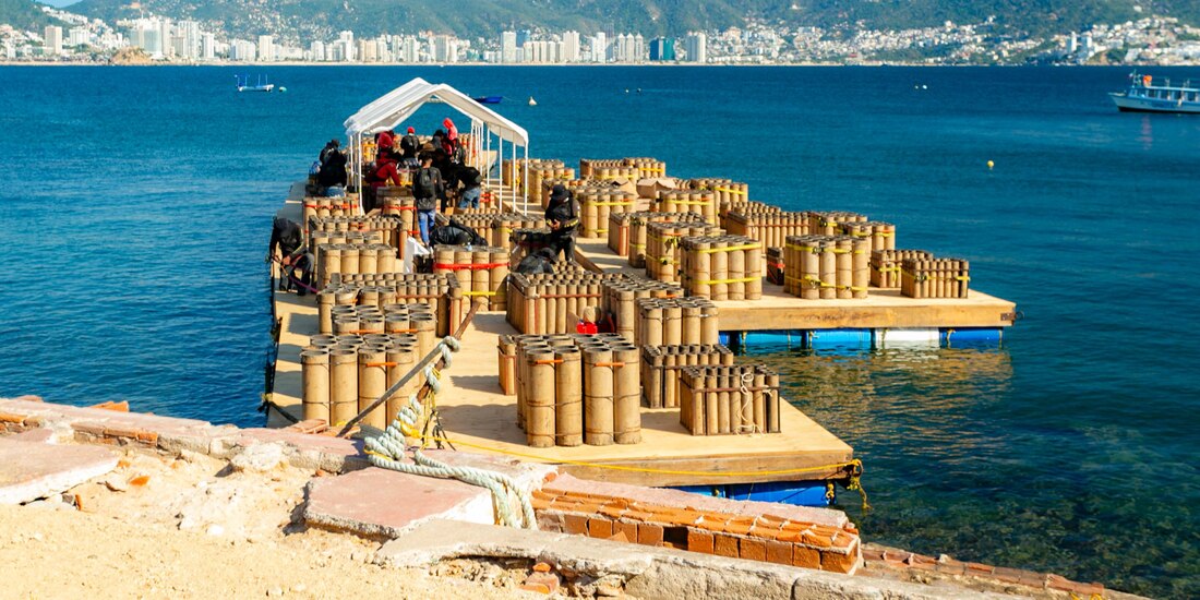 Acapulco se prepara para iluminar su bahía con más de 10 mil detonaciones y un espectáculo piromusical sin precedentes.