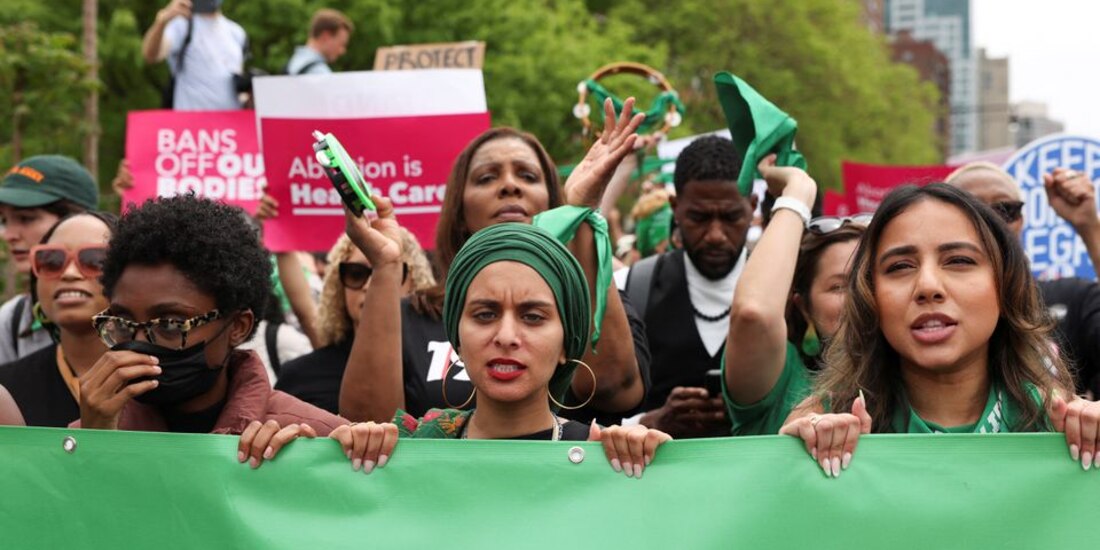 Corte de EU autoriza abortos de emergencia tras prohibición en Idaho.