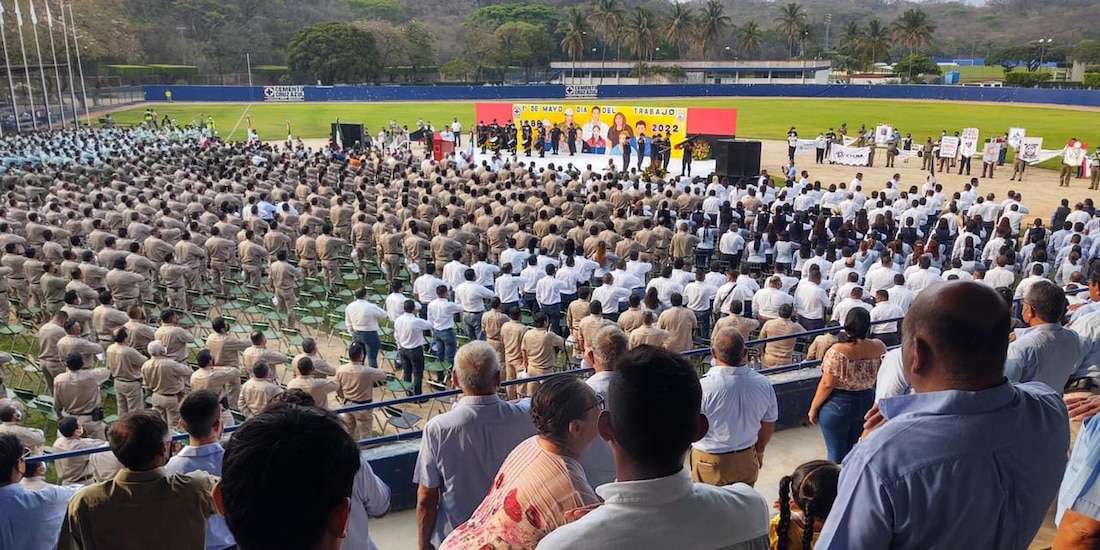 Cooperativa La Cruz Azul conmemora el Día del Trabajo
