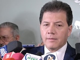 El legislador Víctor Hugo Lobo Román, ayer, en declaraciones con medios.