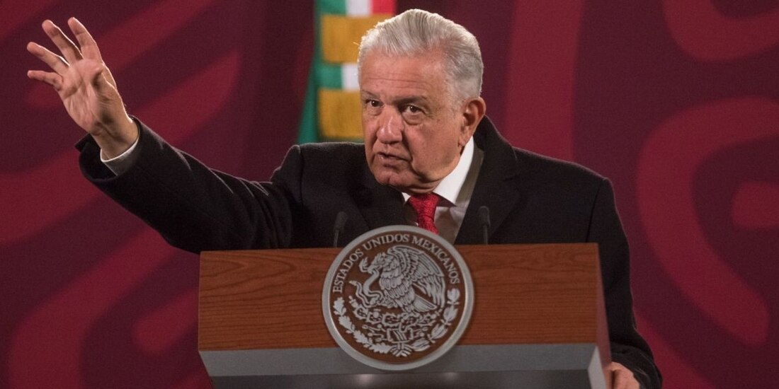 El PRD acusó a AMLO de hacer declaraciones sobre la revocación de mandato el pasado 2 de febrero, en contravención a lo dispuesto en la normativa constitucional.