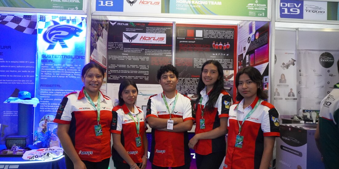 Jóvenes estudiantes del CECyTE Hidalgo, plantel Huautla, participaron en la competencia nacional F1 Schools 2024.