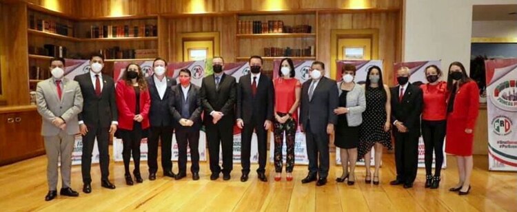 Asistentes al evento “Rumbo a la II Legislatura del Congreso de la Ciudad de México"