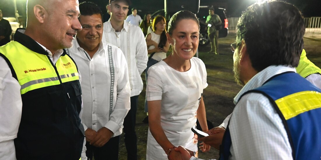 Al centro, la Presidenta Claudia Sheinbaum.