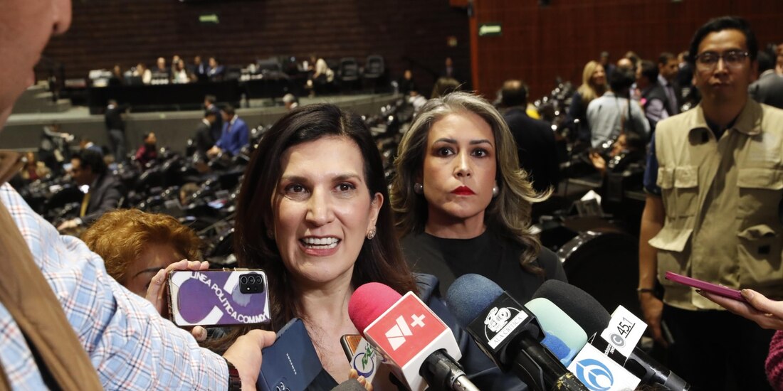 La presidenta de la Cámara de Diputados, Kenia López Rabadán