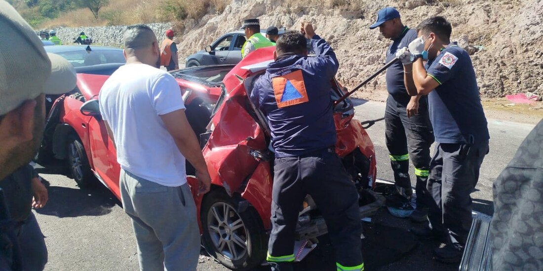 Carambola en la autopista del Sol deja siete personas lesionadas