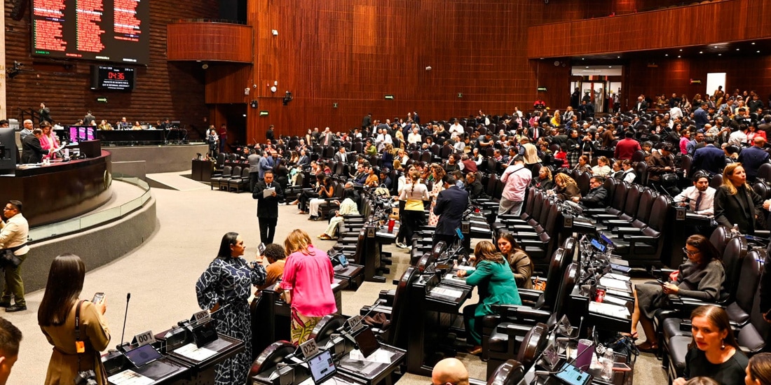 Diputados avalan deuda por 1.7 bdp; oposición rechaza pago de intereses