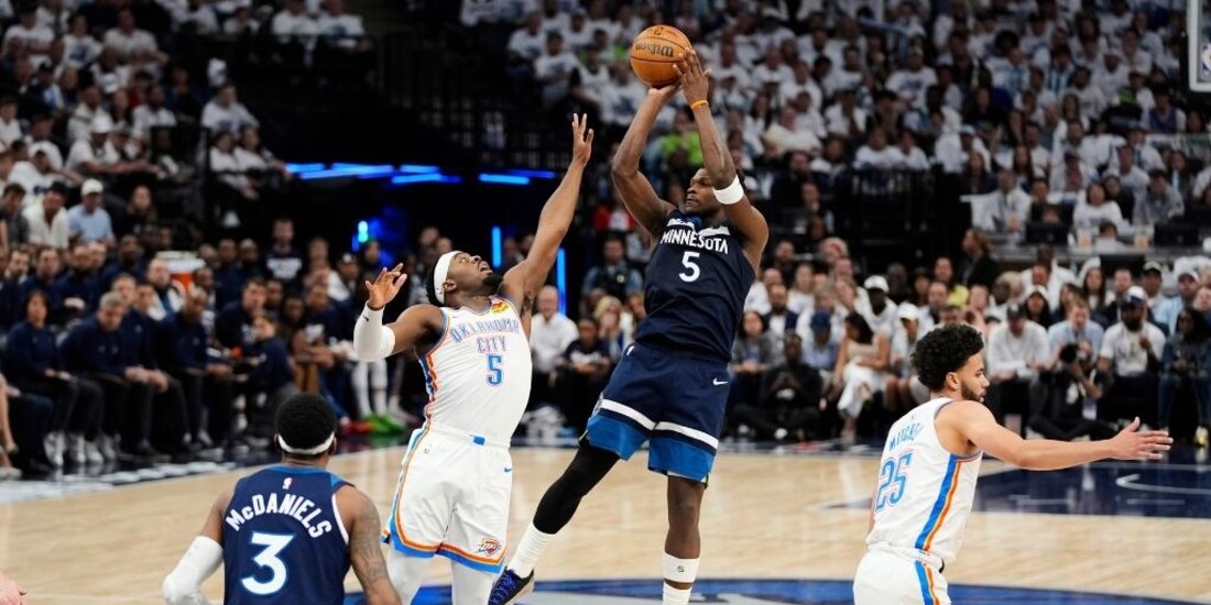 Minnesota logra seguir vivo en la serie ante Oklahoma.