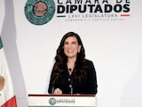 La presidenta de la mesa directiva de la Cámara de Diputados, Kenia López Rabadán