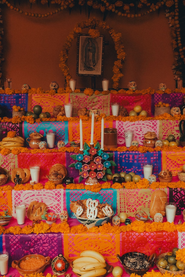 Altar de muertos en imagen ilustrativa