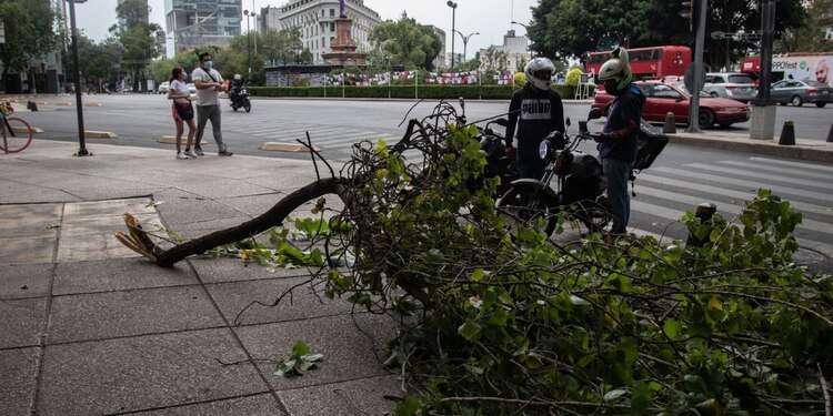 Prevén fuertes vientos en CDMX para esta tarde