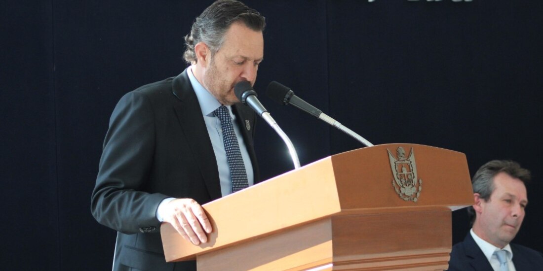 Mauricio Kuri, gobernador de Querétaro, anunció la inversión en el marco de la Cumbre de Negocios.