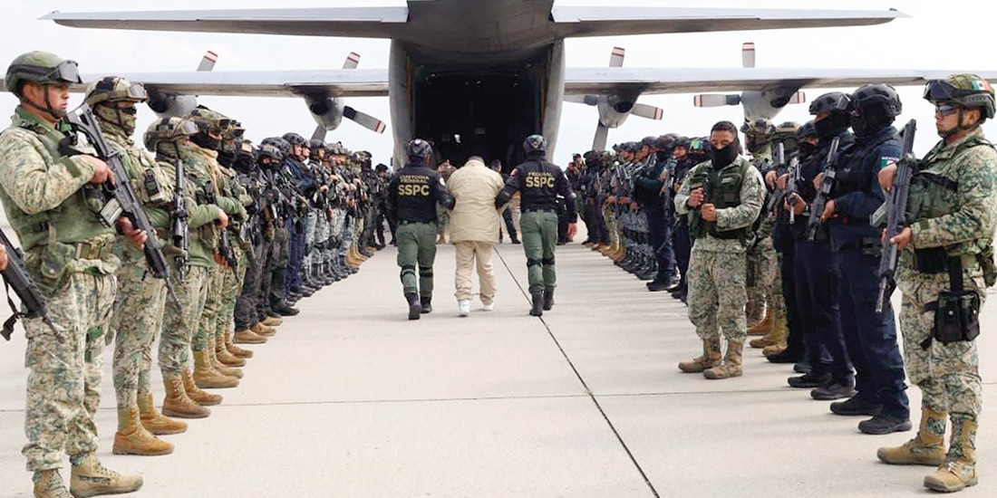 Traslado de 37 capos mexicanos a la Unión Americana, el 20 de enero pasado.