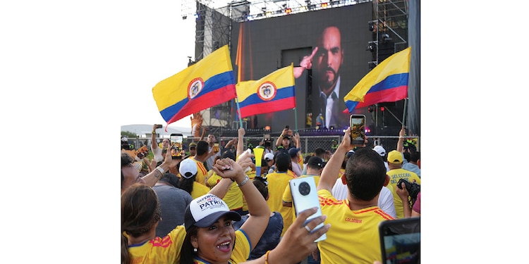 SIMPATIZANTES de Abelardo de la Espriella, el domingo, en Barranquilla