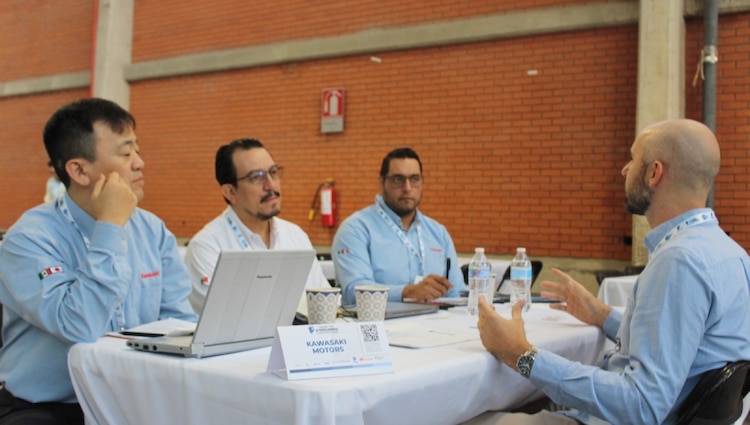 Las políticas de impulso al desarrollo industrial y fortalecimiento económico de la entidad cuentan con el respaldo de la gobernadora Tere Jiménez en Aguascalientes, México.
