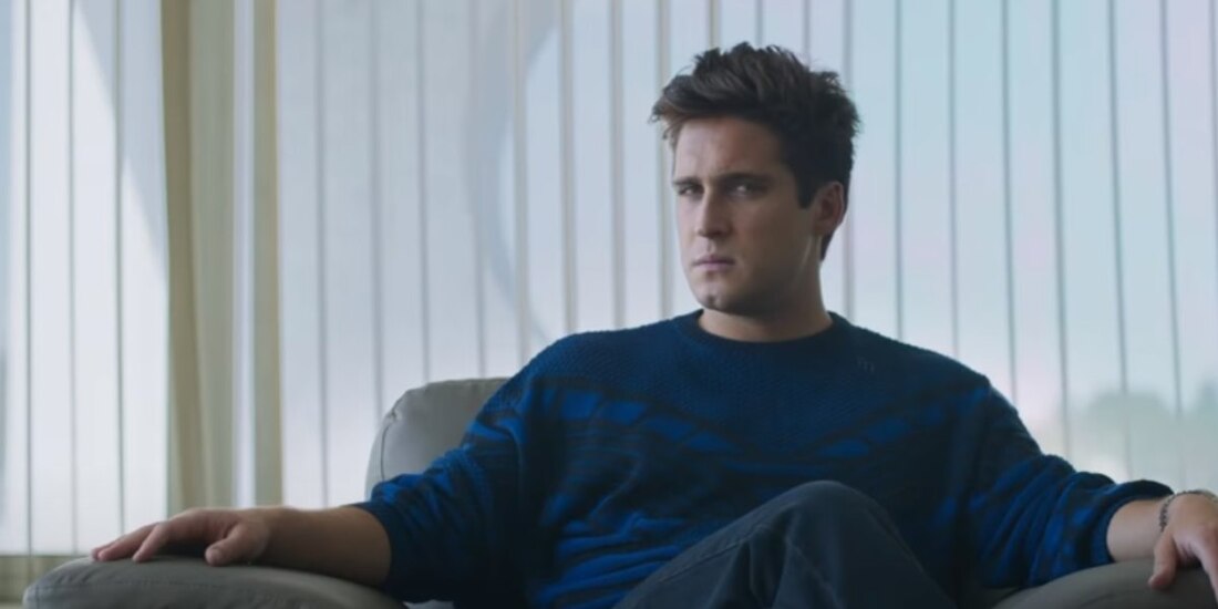 "Luis MIguel, la serie" Luis Miguel se da cuenta que le están robando