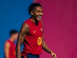 Raphinha durante un entrenamiento con el Barcelona.