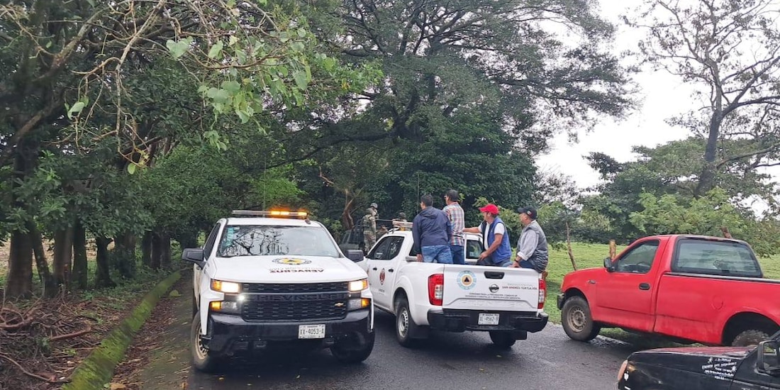 Autoridades estatales mantienen operativos de apoyo a la población afectada por las lluvias en el estado de Veracruz.