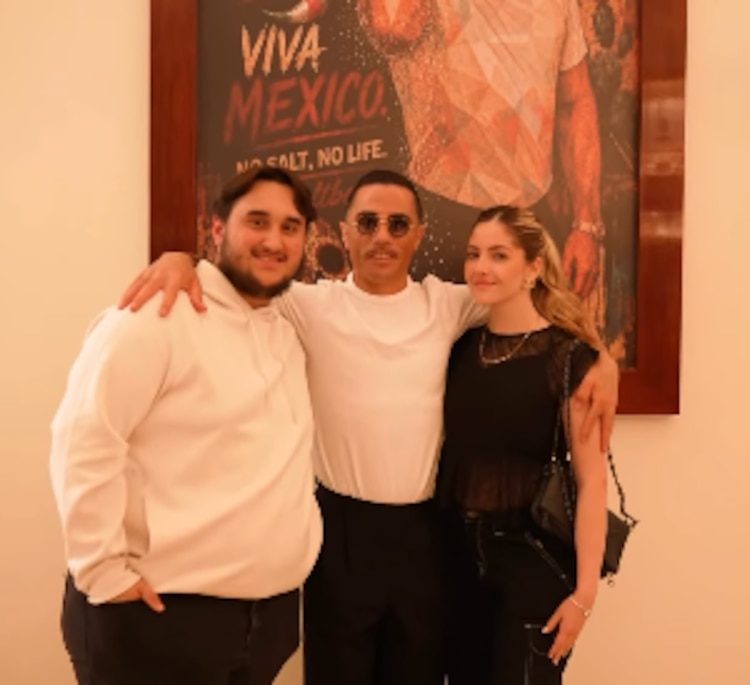 Jesús Ernesto López Muller es captado en lujoso restaurante de la CDMX