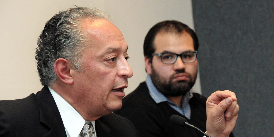 El académico Javier Oliva Posada, en imagen de archivo.