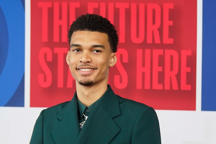 El francés Victor Wembanyama se convirtió en el primer jugador seleccionado en el Draft de la NBA de 2023.