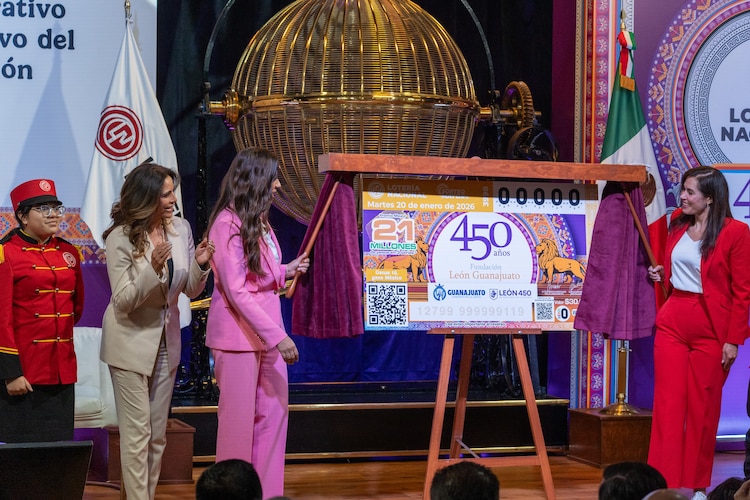 Lotería Nacional presenta billete por los 450 años de León, Guanajuato