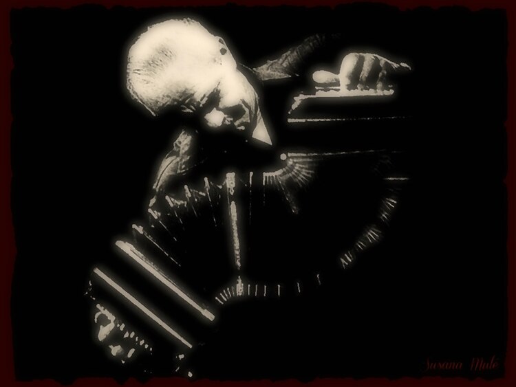 El músico argentino Astor Piazzolla fue uno de los más influyentes en el tango contemporáneo.