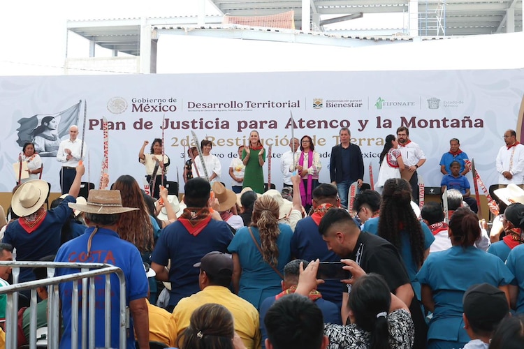 Presidenta encabeza Plan de Justicia para Atenco y la Montaña.