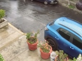 MOMENTO en el que un hombre atraca a una mujer en la calle Francisco Figueroa, el 5 de agosto pasado