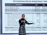 Claudia Sheinbaum Pardo, presidenta de México, presentó un listado de remuneraciones que las y los ministros de la Suprema Corte de Justicia de la Nación recibían en las gestione anteriores, durante la conferencia “Mañanera del Pueblo”