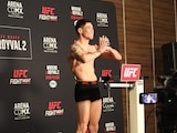Brandon Moreno en el pesaje oficial de UFC Fight Night en la Ciudad de México