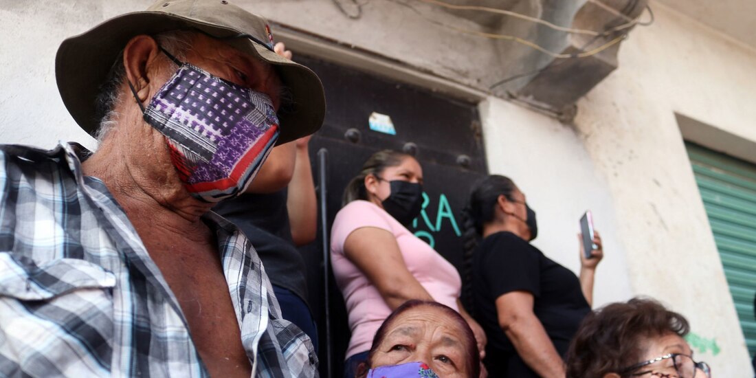 La Secretaría de Salud estima que hay 14 mil 971 casos activos de COVID-19 en México.