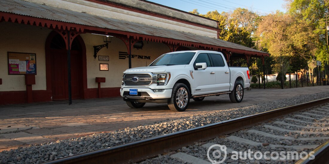 Un vehículo lleno de tecnología.