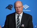 NFL multa a David Tepper, dueño de los Panthers por "conducta inaceptable"